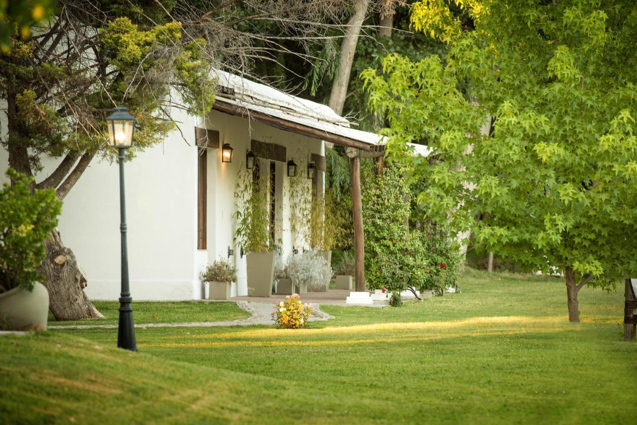 Postales Boutique Winery Hotel - Valle De Uco Colonia Las Rosas 외부 사진
